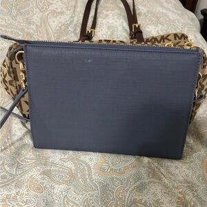 Danger Dover crossbody